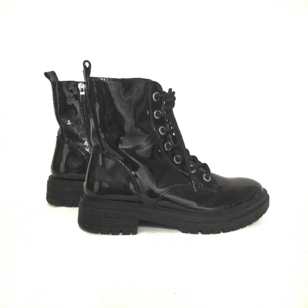 Black Chunky Combat Boots, Nine West Platform. Lug Sole, Size 7.5